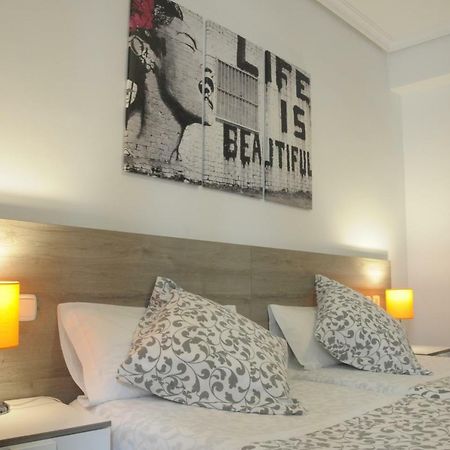 Pension Old City House Σαν Σεμπαστιάν Εξωτερικό φωτογραφία