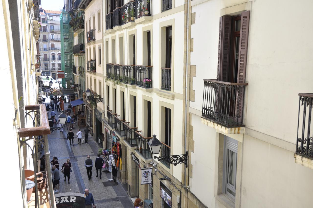Pension Old City House Σαν Σεμπαστιάν Εξωτερικό φωτογραφία